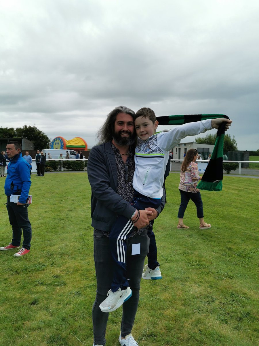 Declan Carroll tweet media