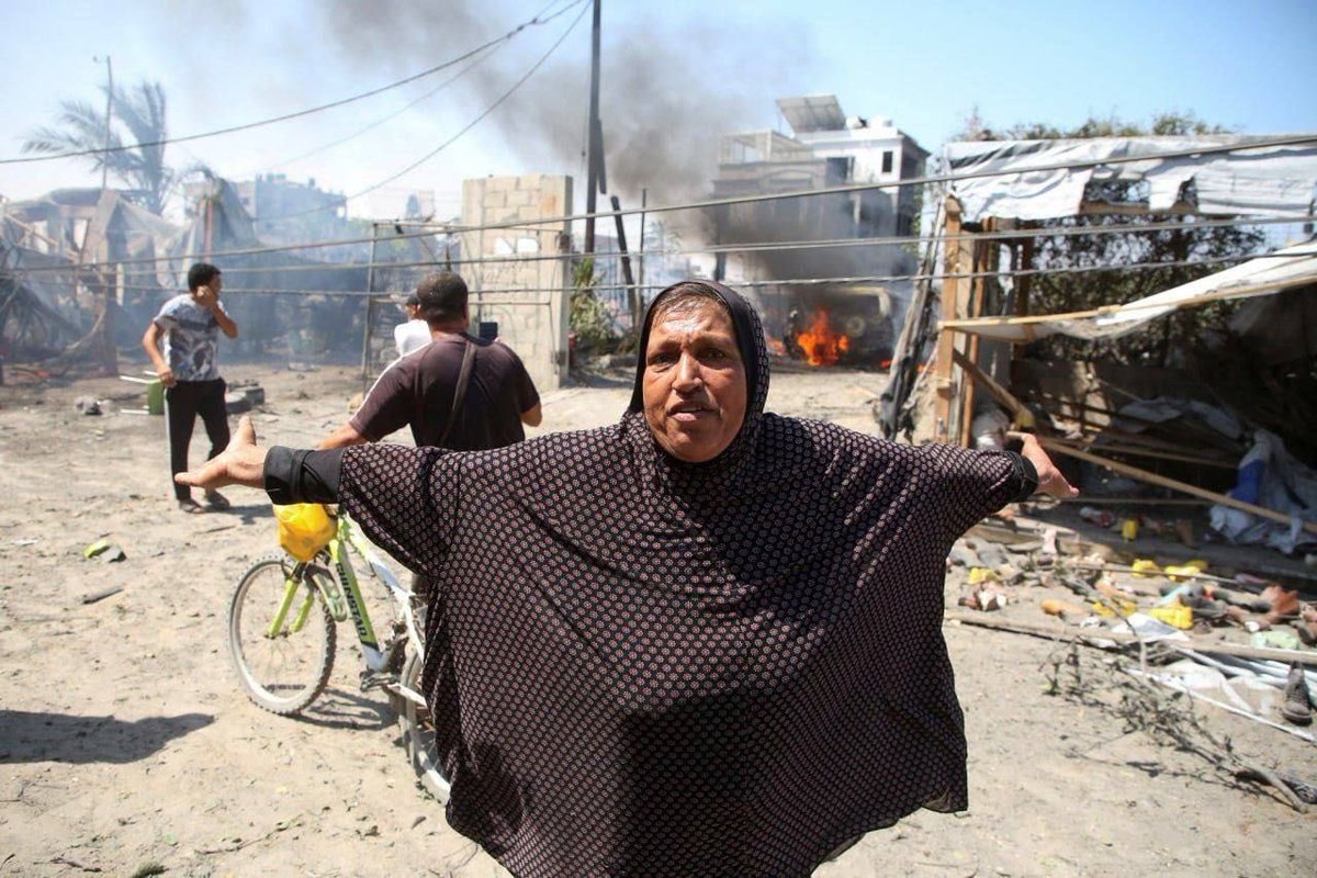 آمِنَة tweet media