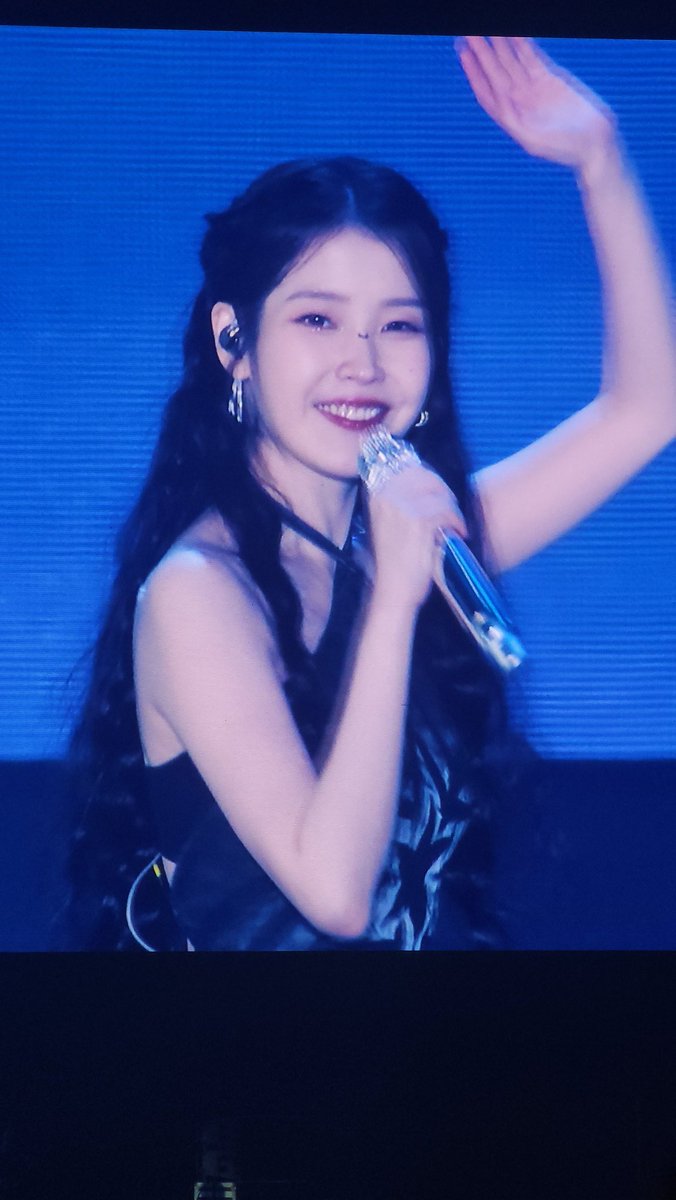 GalaxyGG228's tweet photo. #iu https://t.co/dECJOWDf2T