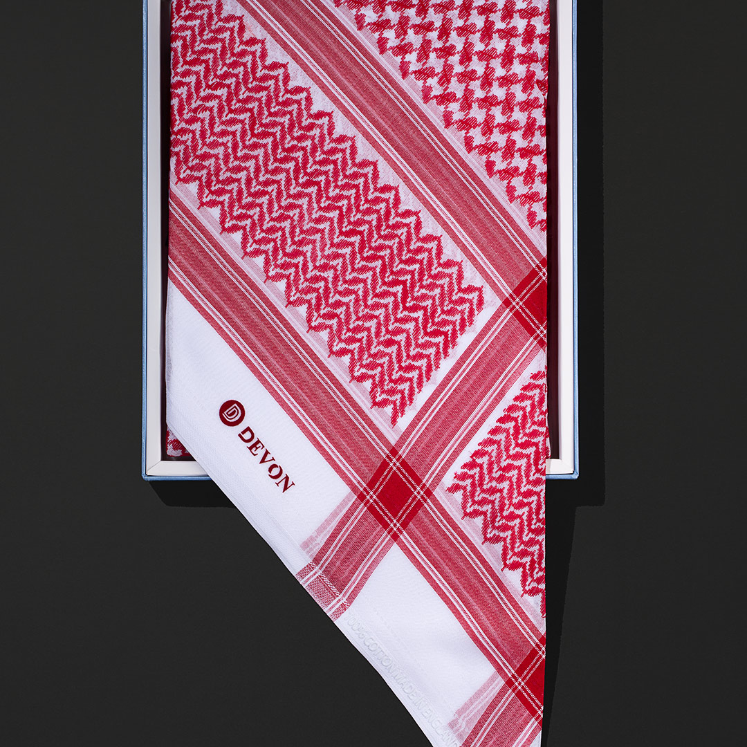 luxury_av's tweet photo. اطلب شماغ ديفون احمر غامق 2024

ادفع بالتقسيط مع تابي او تمارا.
كمل تفاصيل هديتك بخيارات تغليف حصرية ومميزة من بريفي روز @priverose

@luxury_av
https://t.co/heHtwqvdDn

#شماغ
#شماغ_اصلي
#شماغ_احمر
#لكجري_افنيو
#هتان_السيف https://t.co/hVf5CVvO7p