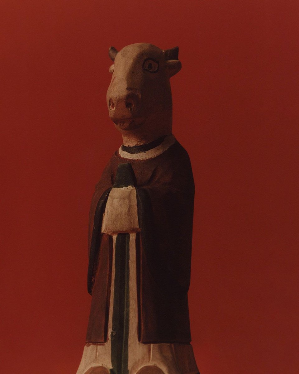 이런 크리쳐 나오는 공포겜 하고싶다