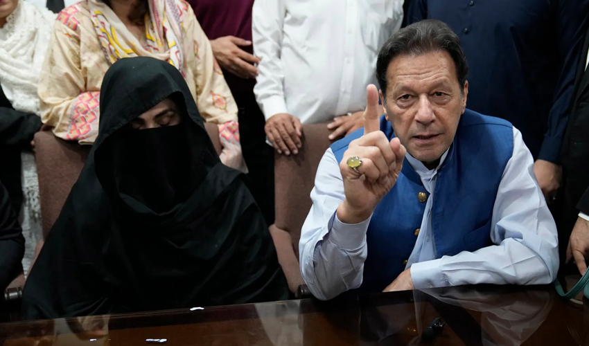 A Pakistan court acquitted former #ImranKhan and his wife on Saturday on charges of unlawful marriage, his lawyer said.