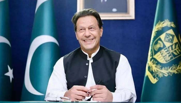 ImranKhansFans's tweet photo. وزیراعظم 
 #عمران_خان_جیت_چکا https://t.co/hLC8vYh52E