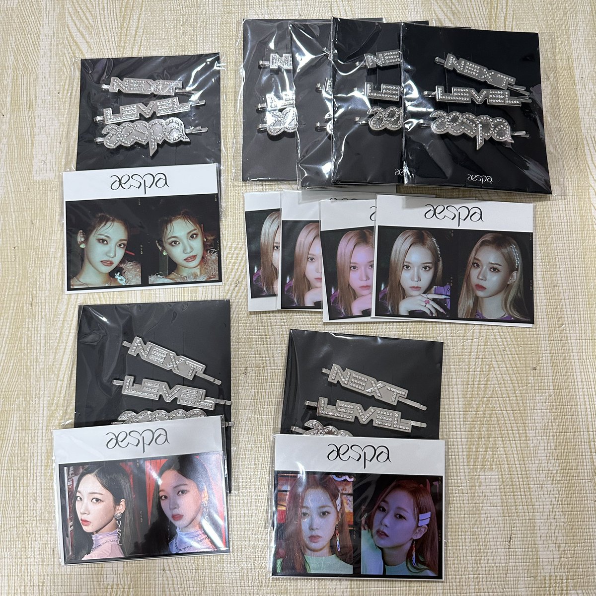 FforsaleG's tweet photo. เซต 2 ชิ้น SGS hairpin Next Level + Hologram Film Black Mamba

✅ 100฿ รวมส่ง 

#ตลาดนัดaeapa #ตลาดนัดเอสป้า https://t.co/y9aejuWFqe