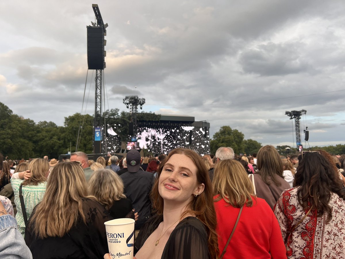 Amy tweet media