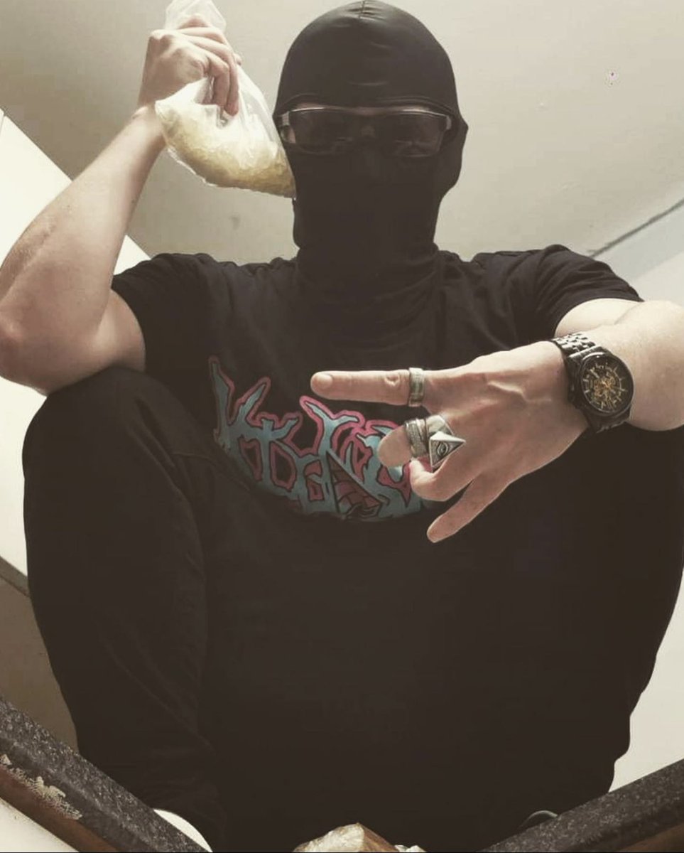 IcyWhite4's tweet photo. #IcyWhite #NSL #NSLMusic https://t.co/ai4LKauepY