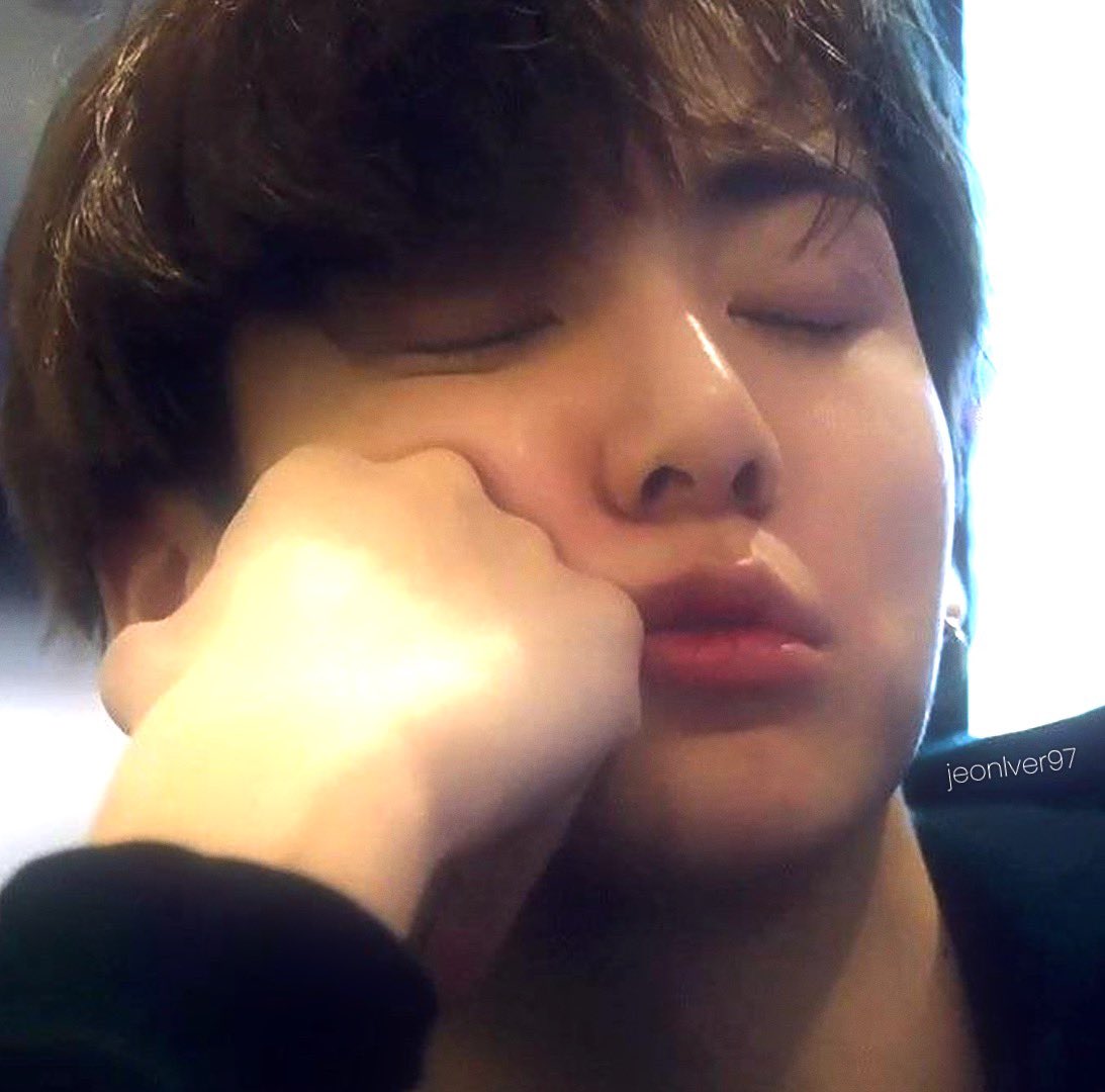 jeonlver97_'s tweet photo. ♡ https://t.co/A9BZRyKBkp
