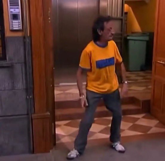 *me compro unas samba*

a quien me parezco//a quien me quiero parecer