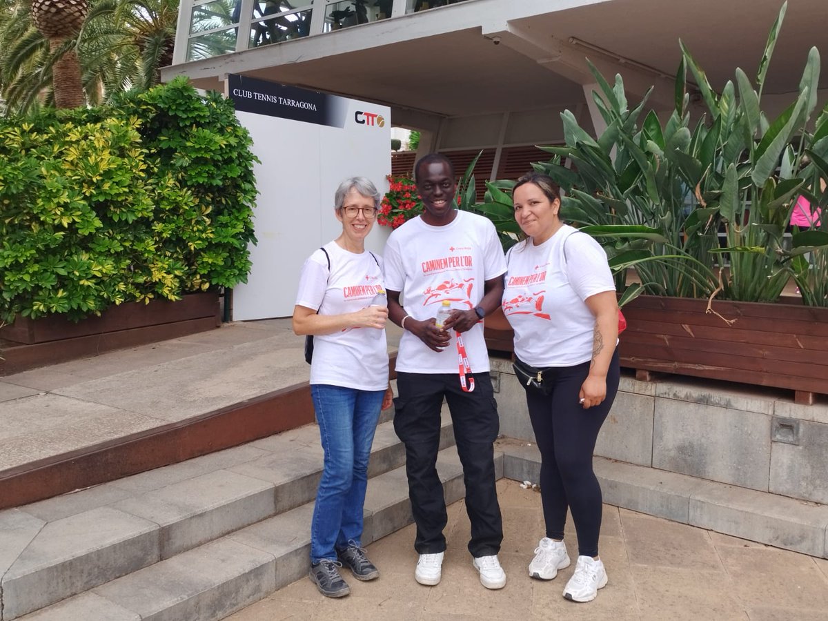 CreuRojaTGN's tweet photo. 🎉🏃♂️ Més de 100 participants en la caminada solidària organitzada per #CreuRojaTGN i @TennisTarragona
Gràcies per donar visibilitat al #SorteoDelOro i ajudar a finançar els projectes de l'entitat. Junts fem una comunitat més forta! 💪❤️
@CreuRojaCAT https://t.co/24XZu5KtfT