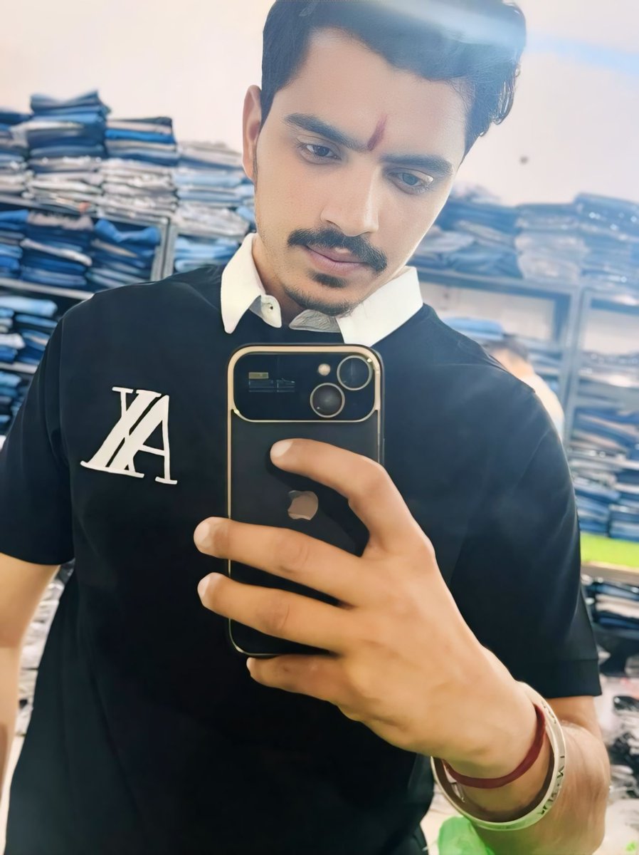 mr_nt_official's tweet photo. ❤️❤️ #model #modeling #modellife #photooftheday #photographer #photoshoot #trending #viral #follow #like #instagram #instagramstar #fashionstyle #fashionmodel #fashionblogger #blogger #blog #movie #photo #shoot #shooting #gymlover #gym #gymboy #boy #handsome #handsomeboy #hotboy https://t.co/N41JFbRIXe