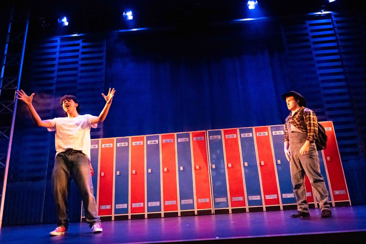 It’s our first two show day here at Footloose! 🕺

Our first week of performances may be coming to a close, but you still have 5 chances next week to come and join us!🤠

🗓️ Playing until 20th July
📍Great Hall at the Leys
🎟️ ticketsource.co.uk/whats-on/cambr… 

📸 Eliza Wilmot