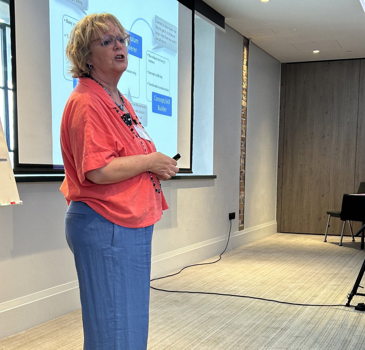 Fab to be able to introduce the great <a href="/samtwiselton/">Sam Twiselton OBE</a> - one of my eduheroes- to Now Teachers at the #NTConf2025 <a href="/NowTeachOrg/">NowTeach</a> <a href="/lucykellaway/">Lucy Kellaway</a>