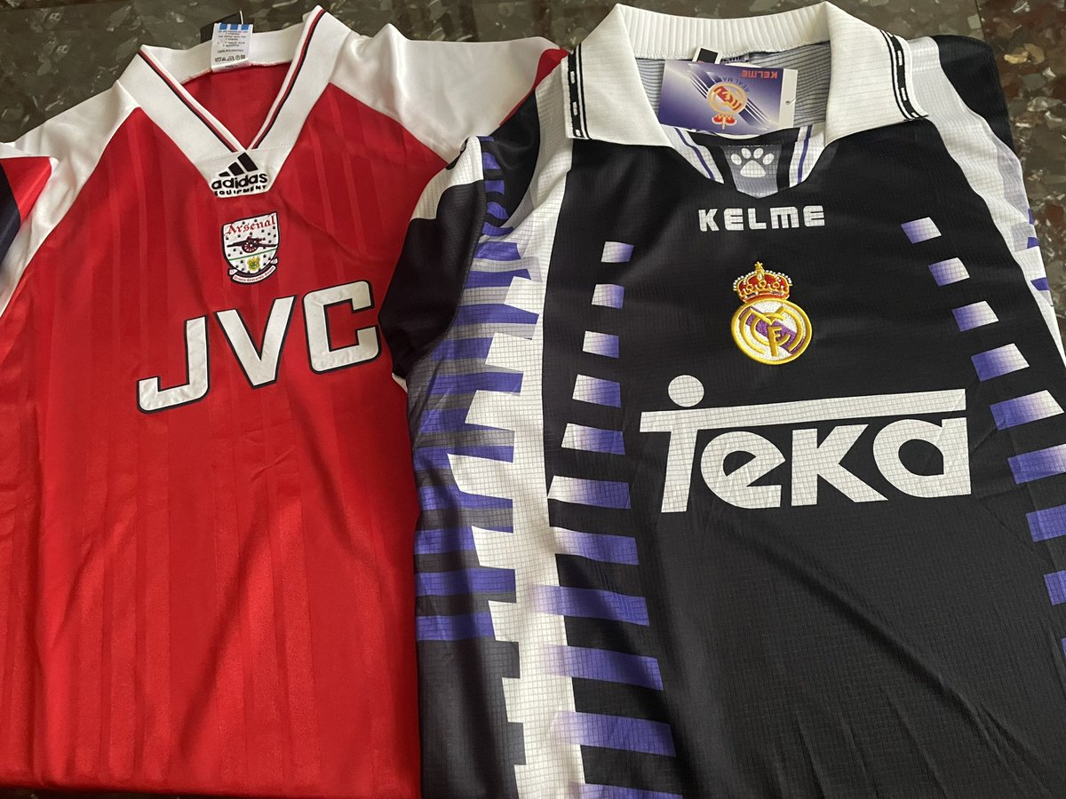 Fco_Rulo's tweet photo. Dos vintage para la colección. Muy buena calidad. Gracias a @Ctinfo_17 🙌🏽 https://t.co/KnoHr6ShmH