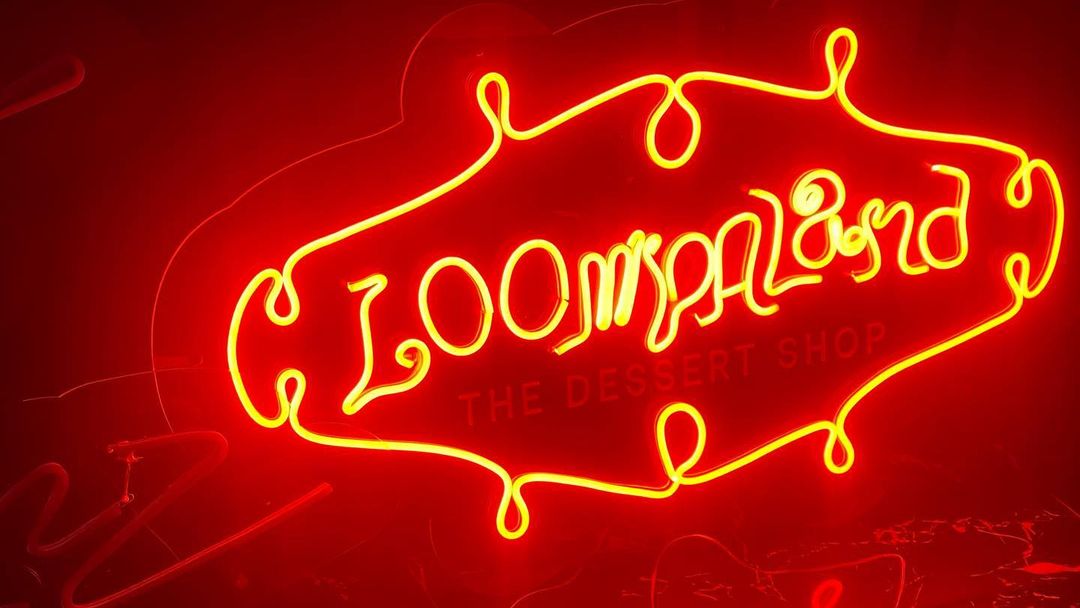 AkASign3dSign's tweet image. Our neon signs are here to light up your nightlife Brighten up your day with our vibrant neon vibes,
Neon nights and electric vibes. &quot;Where colors meet creativity! Dive into the neon experience 
#neonsigns #brightnights #nightlife #neonvibes #citynight