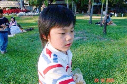 เย้ยยยย รูปนี้รูปใหม่เพิ่งเคยเห็น น่ารักมากน้องเตนล์แจ้มนู่มมมมมมมมมเด้งเป็นมาร์ชเมลโลว์เล่ะ 🤏🏻🤏🏻 พรีเดไม่หมดอีกแร้ว 555555