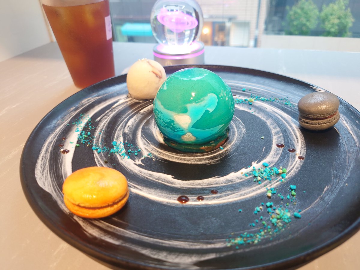 yoiyoi_ym's tweet photo. 最高カフェを見つけてしまい……惑星がモチーフでとても素敵なのでおすすめです……🥹❤️ https://t.co/sJfSnPeU2m