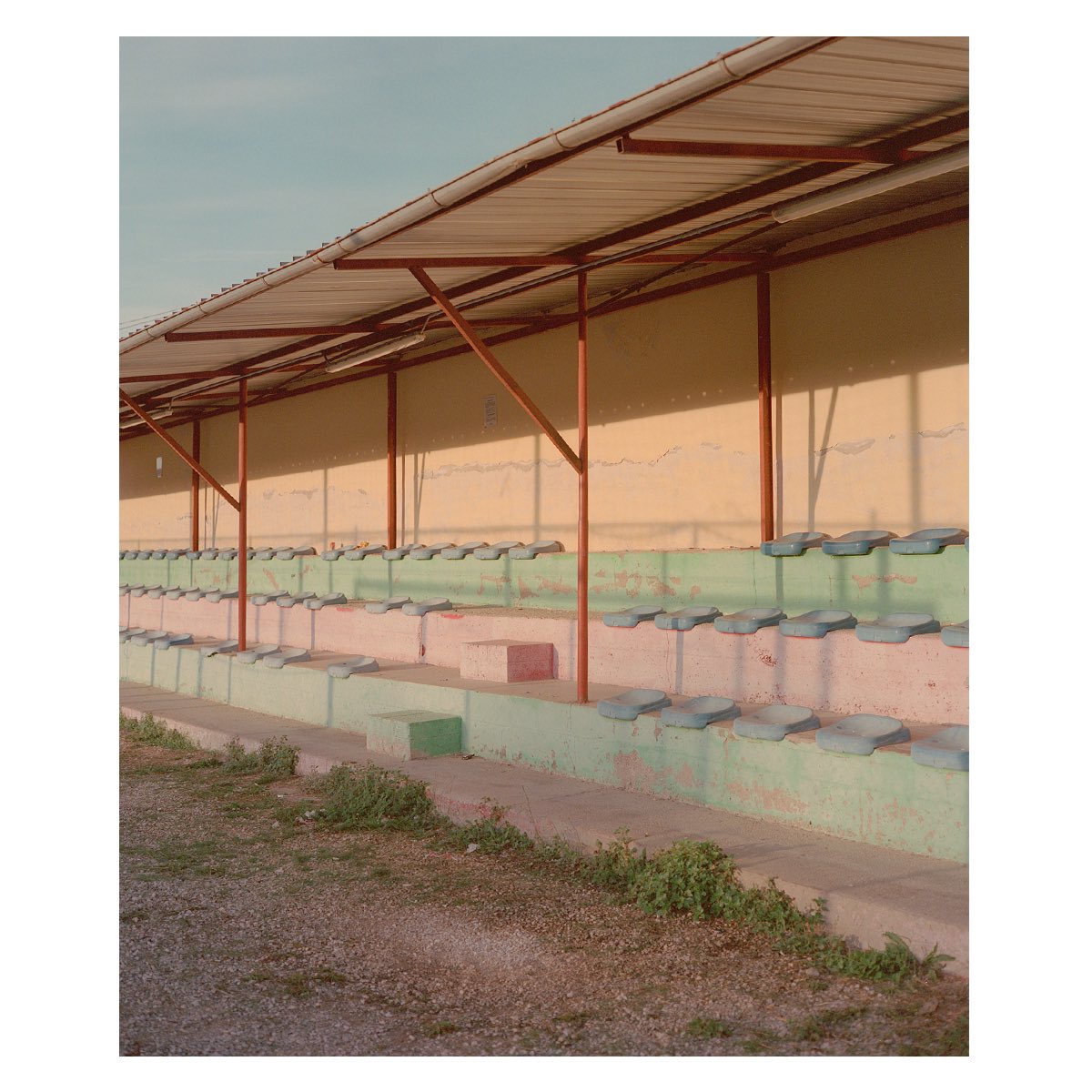 The Essentials
.
Campo Sportivo Lenola
Home of ASD Cittá Di Lenola
.
#lunchwithgigi #gettheprint #footballphotography #footballlandscapes
