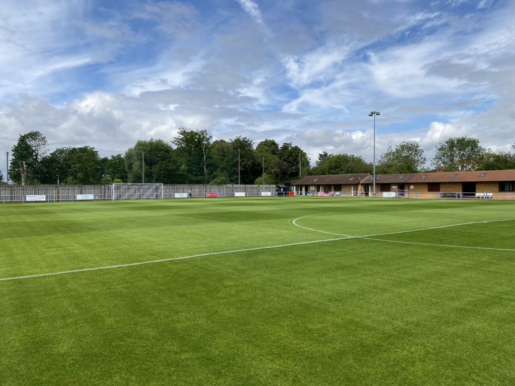 grasslad's tweet photo. After a long time away today I welcome back the players and staff @takeley_fc to their home π±β½οΈ as they take on neighbours @HarlowTownFC first Home game, hope the pitch plays well for the boys in π΅βͺοΈ
#parttimegroundsman #groundsmanlife #improveing #fyp #thankyou #blessed https://t.co/pkxS2fkRwB