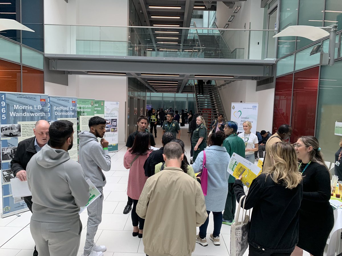 Ldn_Ambulance's tweet photo. #LASFest is our opportunity to inspire the generation of #TeamLAS lifesavers with live ambulance simulations, CPR training, careers advice and a chance to meet our teams.
Already such a great turnout. Head to our Instagram Stories for live updates from the event β
https://t.co/BmCpg6Eo4E