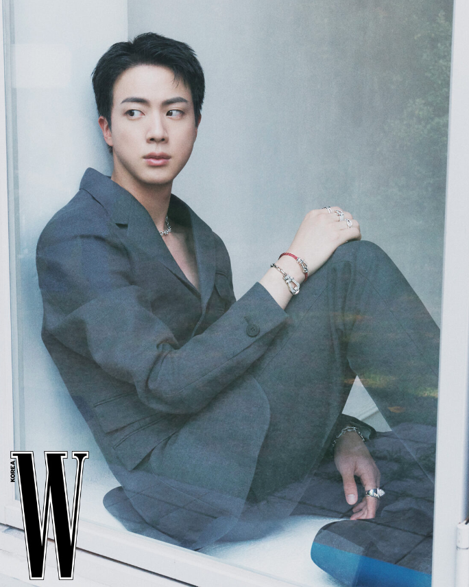 AboutMusicYT's tweet photo. BTS' Jin in new photos for W Korea. https://t.co/81014r7Rfp