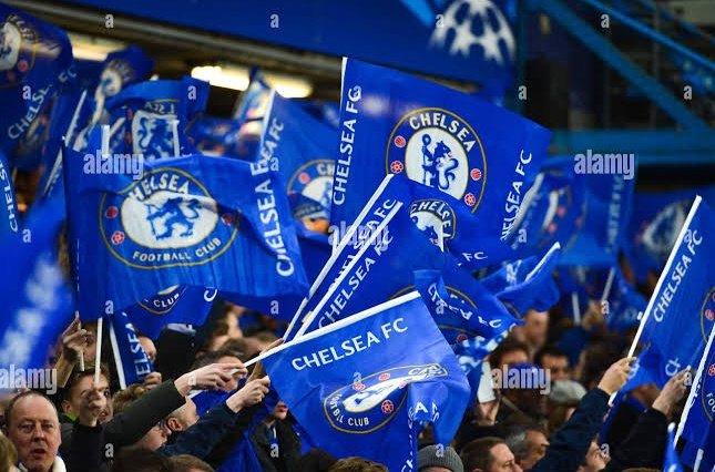 If you’re a Chelsea fan and you are active, drop your handles let’s follow you.

Repost for others