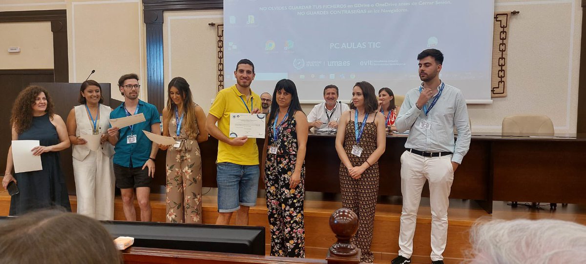 Despidiendo el curso y dando la bienvenida a las vacaciones de la mejor forma posible. Hemos disfrutado mucho en la XIV Reunión de Jóvenes Farmacólogos de Andalucía <a href="/rjfamalaga2024/">XIV RJFA</a>, celebrado en <a href="/InfoUMA/">Universidad de Málaga</a> en la <a href="/MedicinaMalaga/">Facultad de Medicina de Málaga</a> ¡Gracias a los organizadores por hacerlo posible!