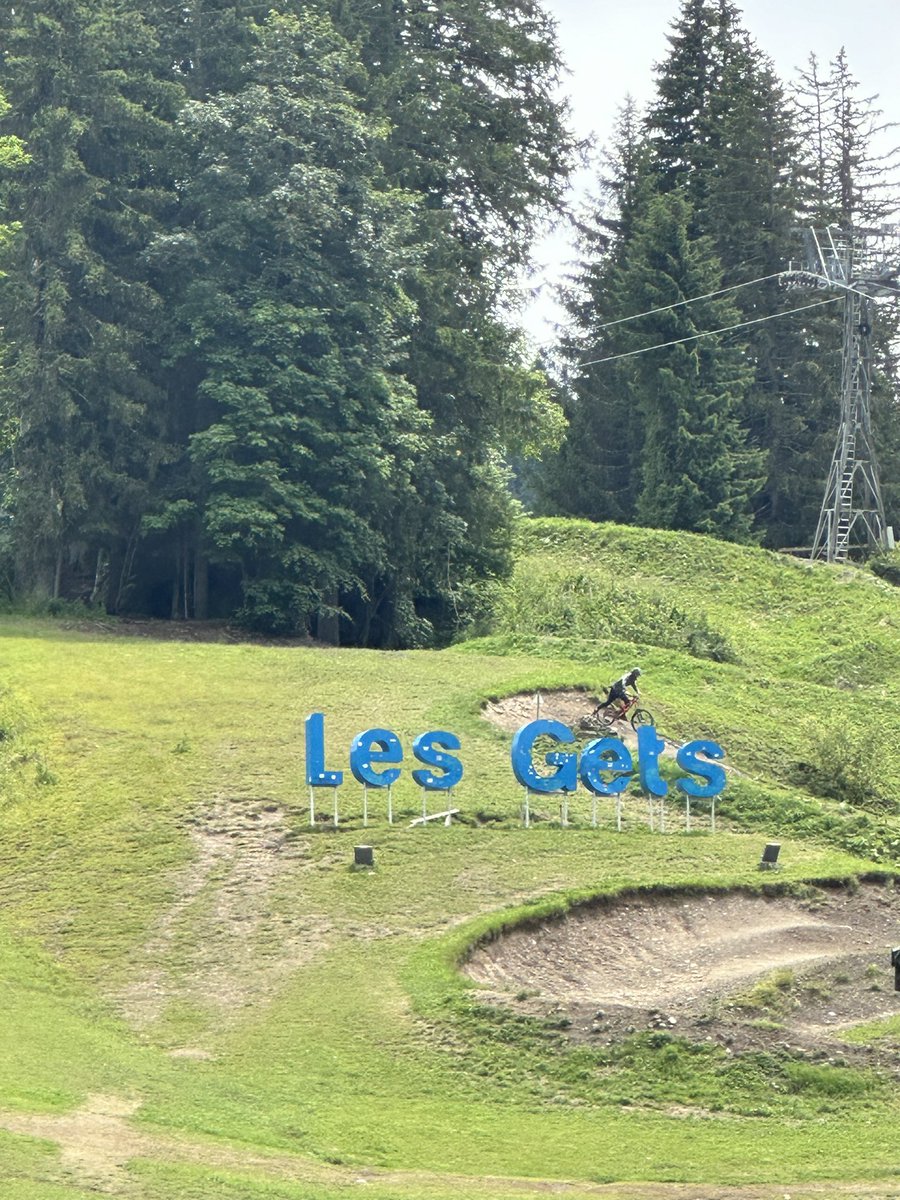 Kate Shaw tweet media