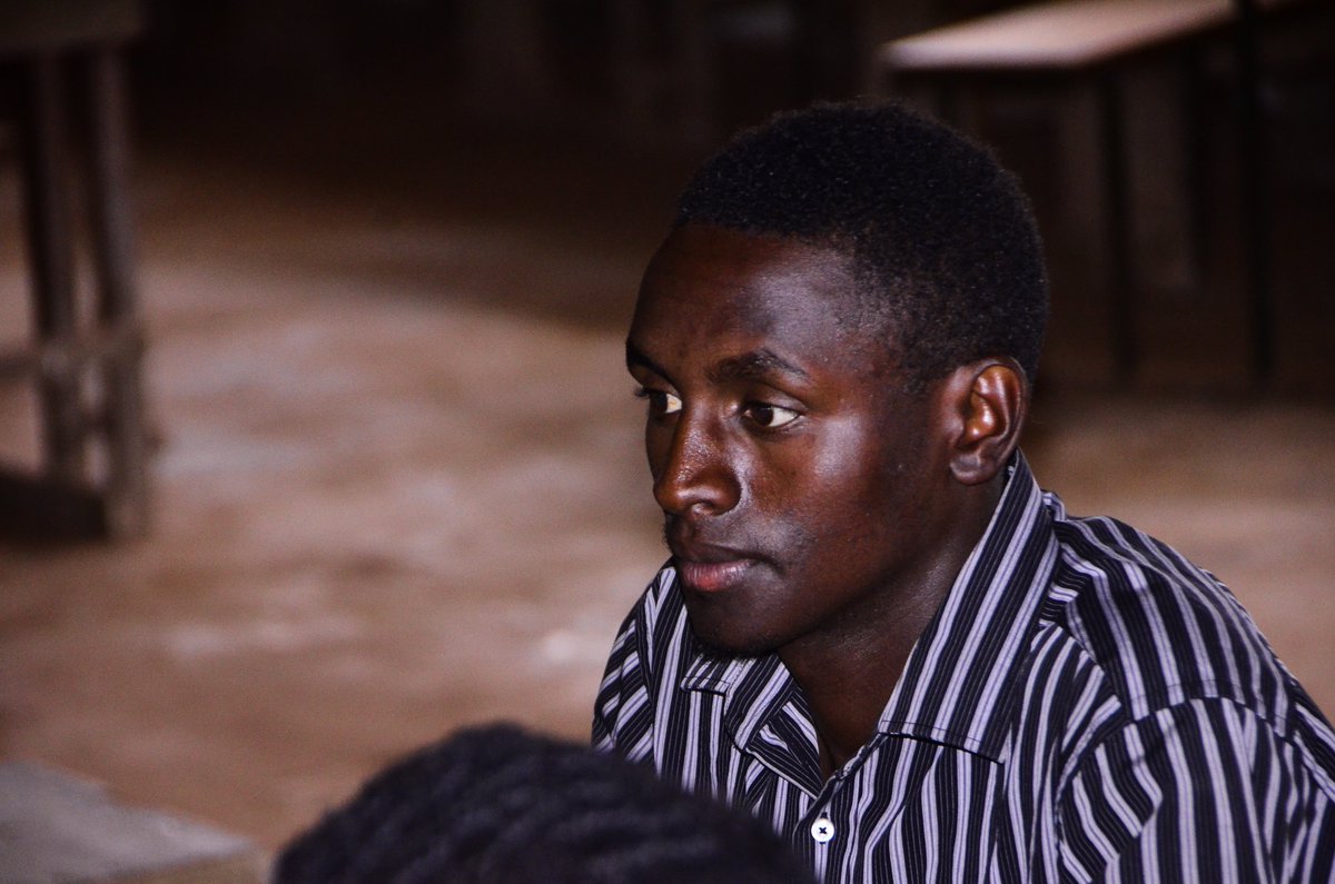 kigezisoccer's tweet image. Coaches attentively listening in the group viewing of the degree breaking the limits training series today at ACCT college main hall @UKSDStreetSport #BreakingtheLimits