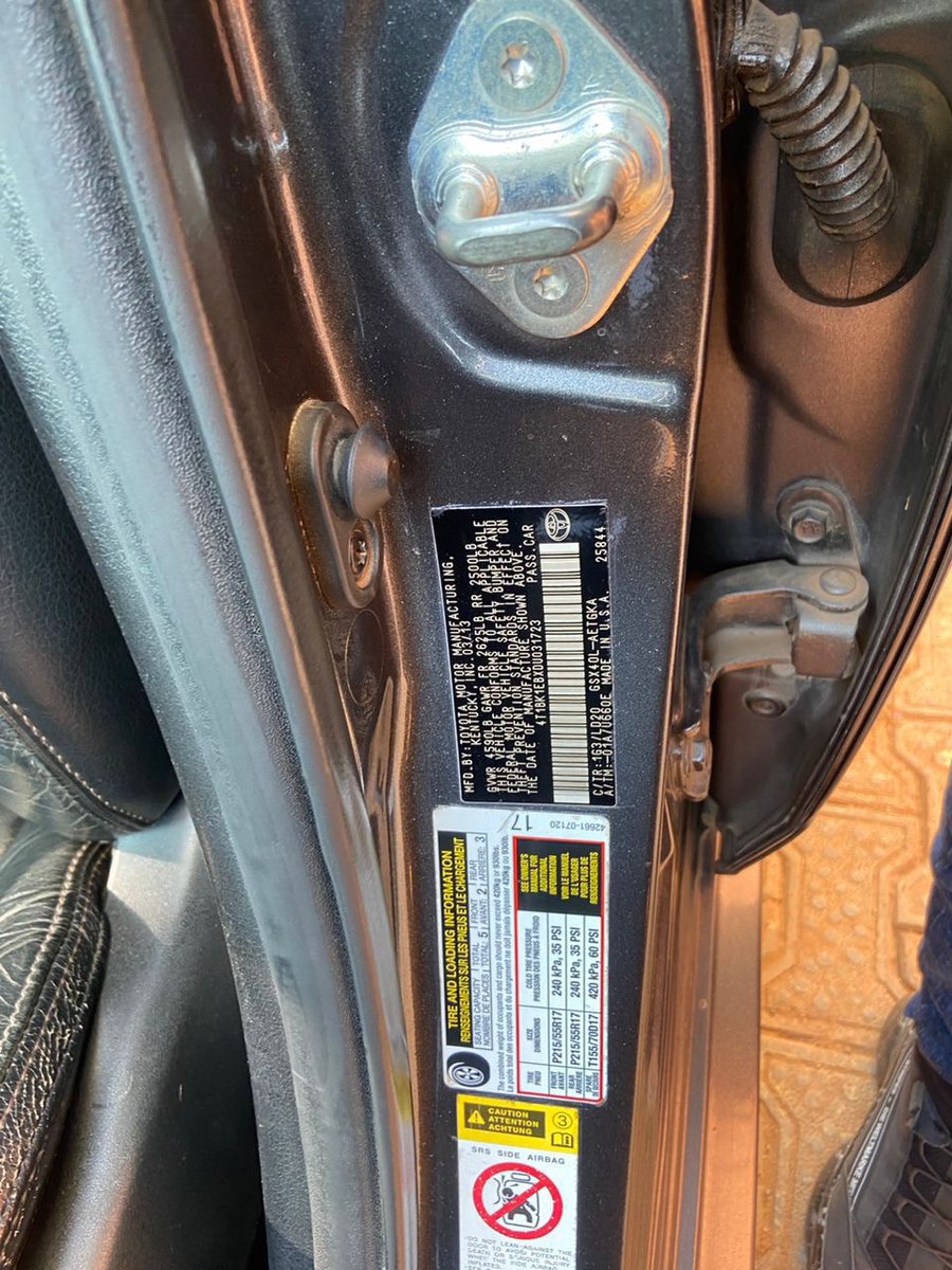 tinyshotit's tweet photo. STOLEN CAR!!! The Vehicle was stolen in Abuja durumi 2. Any useful information about its location will be helpful.
VEHICLE MAKE: TOYOTA AVALON 2013
LICENSE PLATE: ABC70KP
VIN : 4T1BK1EBXDU03172

KINDLY REACH OUT TO 08067473888 or 08066667857 https://t.co/vazhxatw40