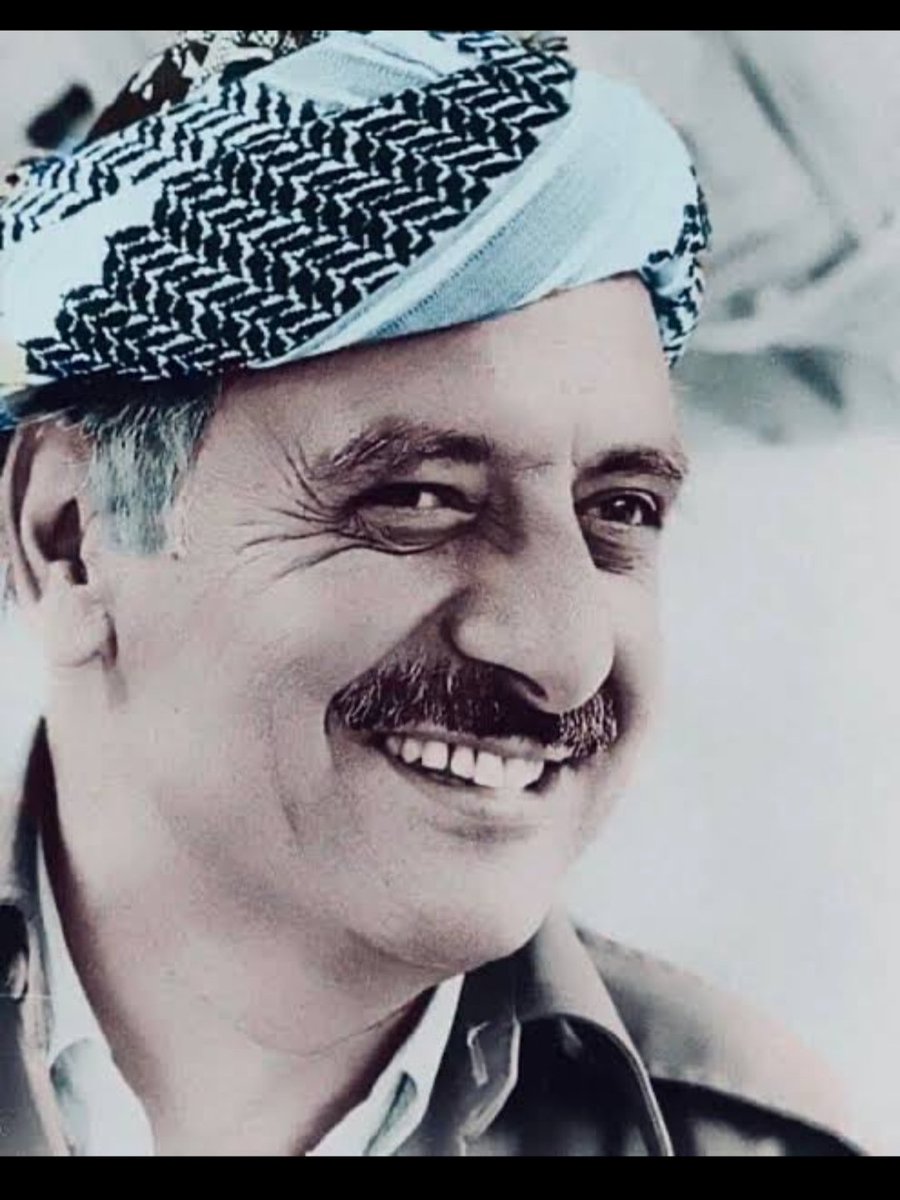 aryen49263's tweet photo. Têkoşîna Bijîşk Qasimlo di dîroka têkoşîna azadiya gelê kurd de xwedî merheleyeke girîng e ku rê û rêçikên nû vekiriye li pêşiya kurdan. Qasimlo pêşengekî zana yê kurdan e ku divê tu car neyê jibîrkirin. Em li ber têkoşîna wî serê xwe ditewînin 
Bi rêzdarî 🙏🌺 https://t.co/IeRaxPyGIs