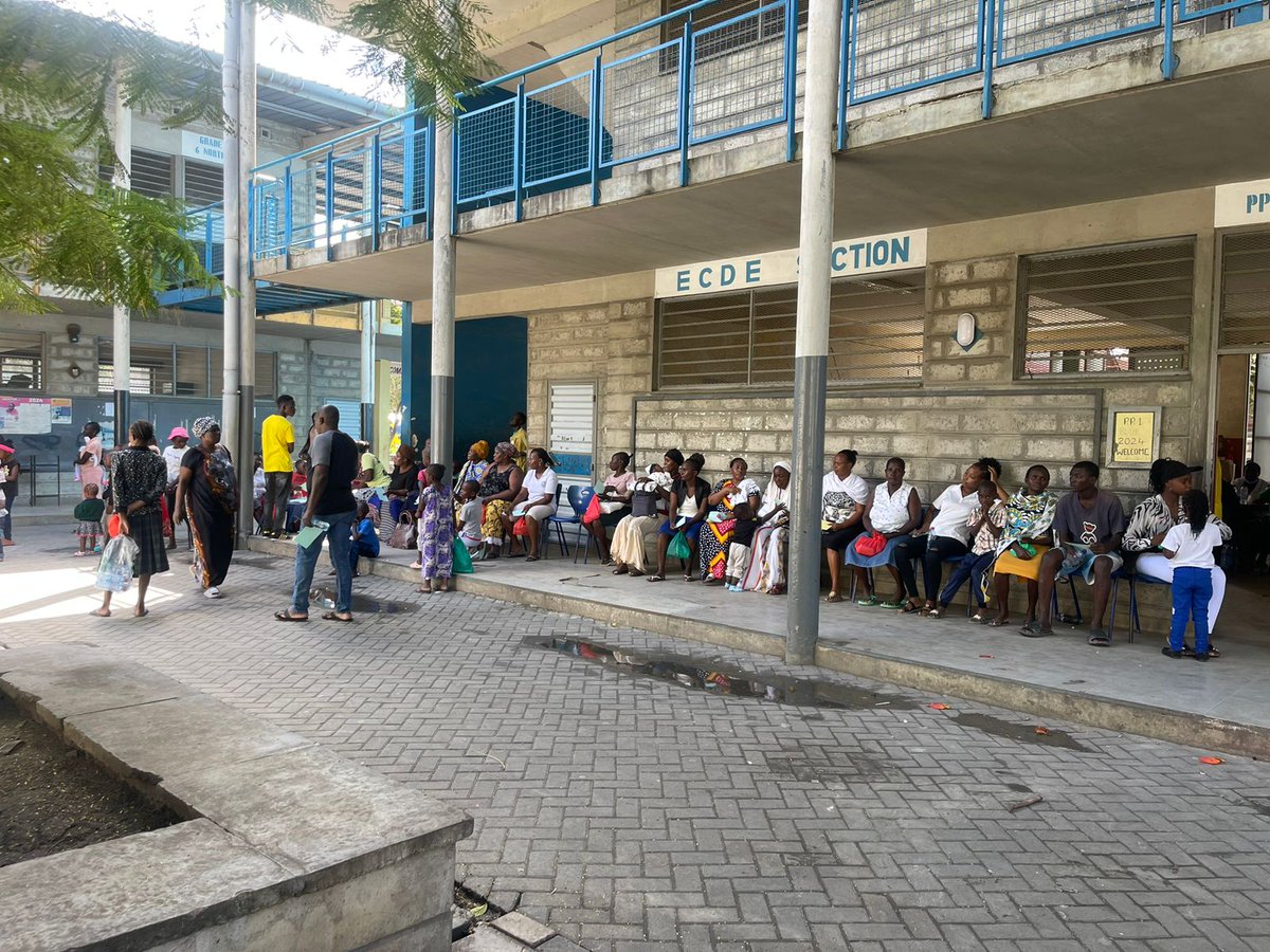 kepro_ke's tweet photo. The free medical camp at Mikindani Primary School is buzzing with activity. Families from all over Mombasa are lining up to receive essential healthcare services. In these photos, you can see the community coming together. 

#KEPROinAction #KEPROcares https://t.co/A51jcNOuPv