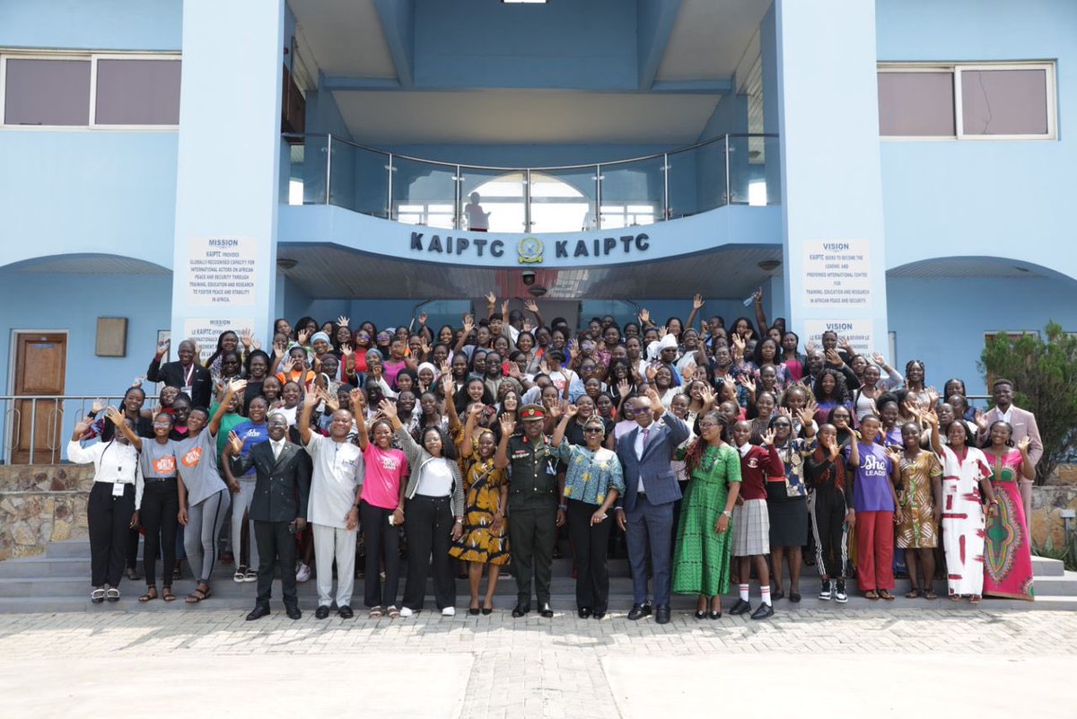 Joy_ohaegbu's tweet photo. Some Highlights of the ongoing GIMAC Youth Advocacy training ..Day1 @WomenAspireNet1 @GimacYouth @FemnetProg @PlanIntGhana #12GIMACYYouth #KAIPTC #ACCRA #Ghana https://t.co/aPvGfOttmM