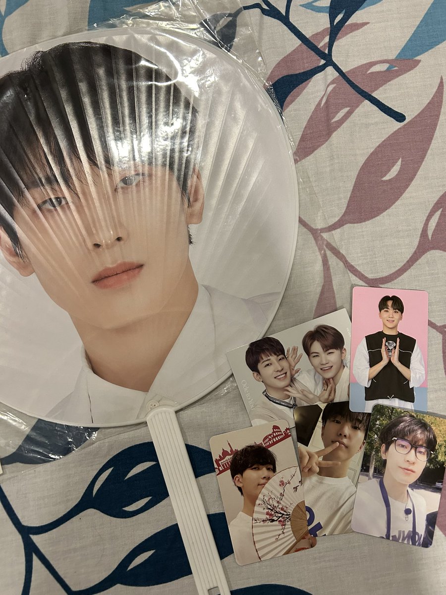 1004jhcart's tweet photo. ღ @12thstarph 

— finally received my image picket &amp; pcs today ^^ tysm for being vv accommodating w requests nd for packing the items securely ^^ got all items na steal price too ! 🥹 https://t.co/fse6pXifn3