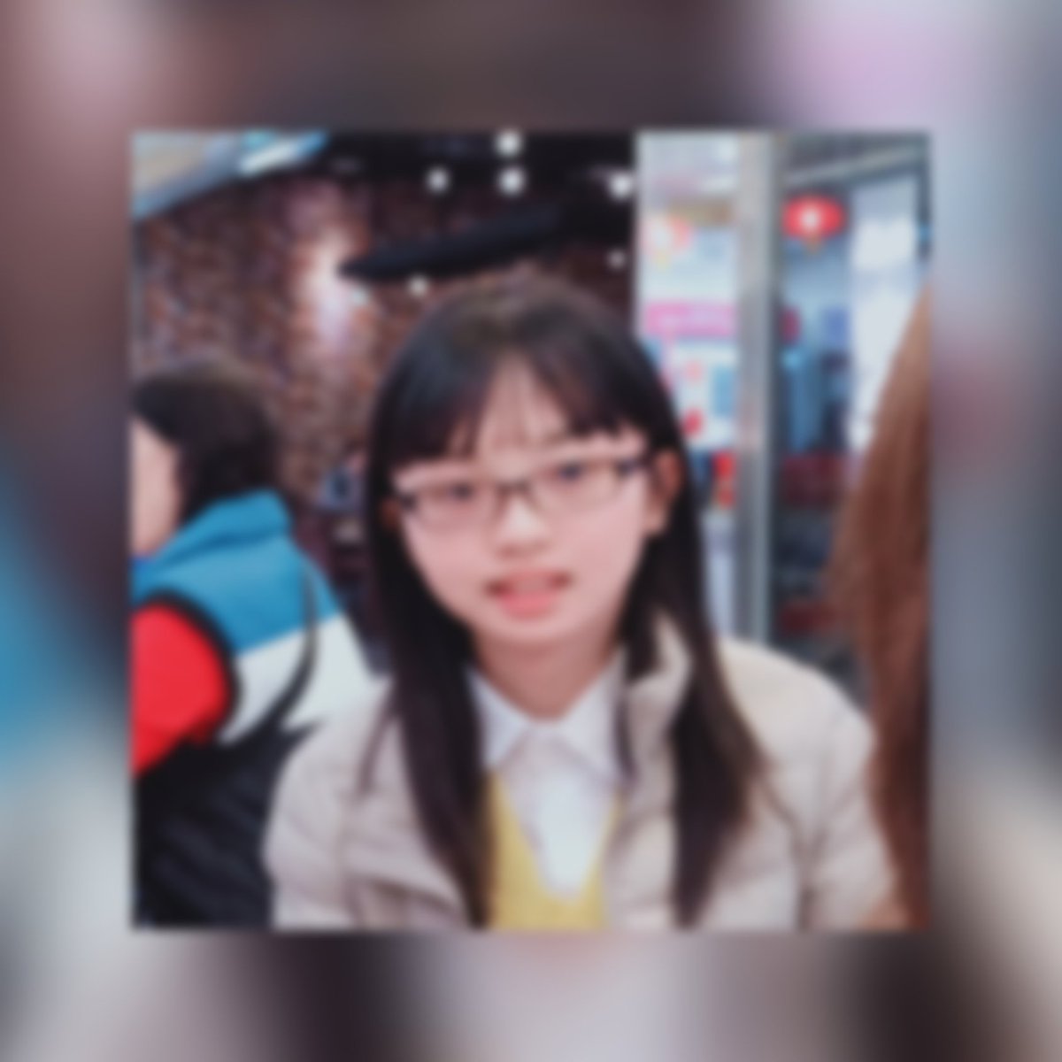 ←2020年初（過去）
              2024年中（現在）→

感覺自己一直以來沒啥變ww
不過變的會在意外表倒是真的w 

小時候因為家人
導致我很討厭拍照跟買衣服
（她自己一趟出門玩不到一天
可以拍超過1千多張照片然後買衣服都要挑超久，小時候覺得浪費時間浪費錢還很無聊www）
長大反而自己找回興趣🤣🤣

「相信大多數人都有小時候父母一直要求做甚麼就會討厭的經歷吧！？」

化妝什麼的 我本來超級抗拒討厭！
但是自從經營這個之後就會想讓自己更好看變的更好之類的
雖說就是一個小小的經營
但是我因為有你們的誇誇
也因此增加了一些自信😭😭

希望我們未來都還可以更好！！🥹
謝謝你們的誇誇跟支持！！