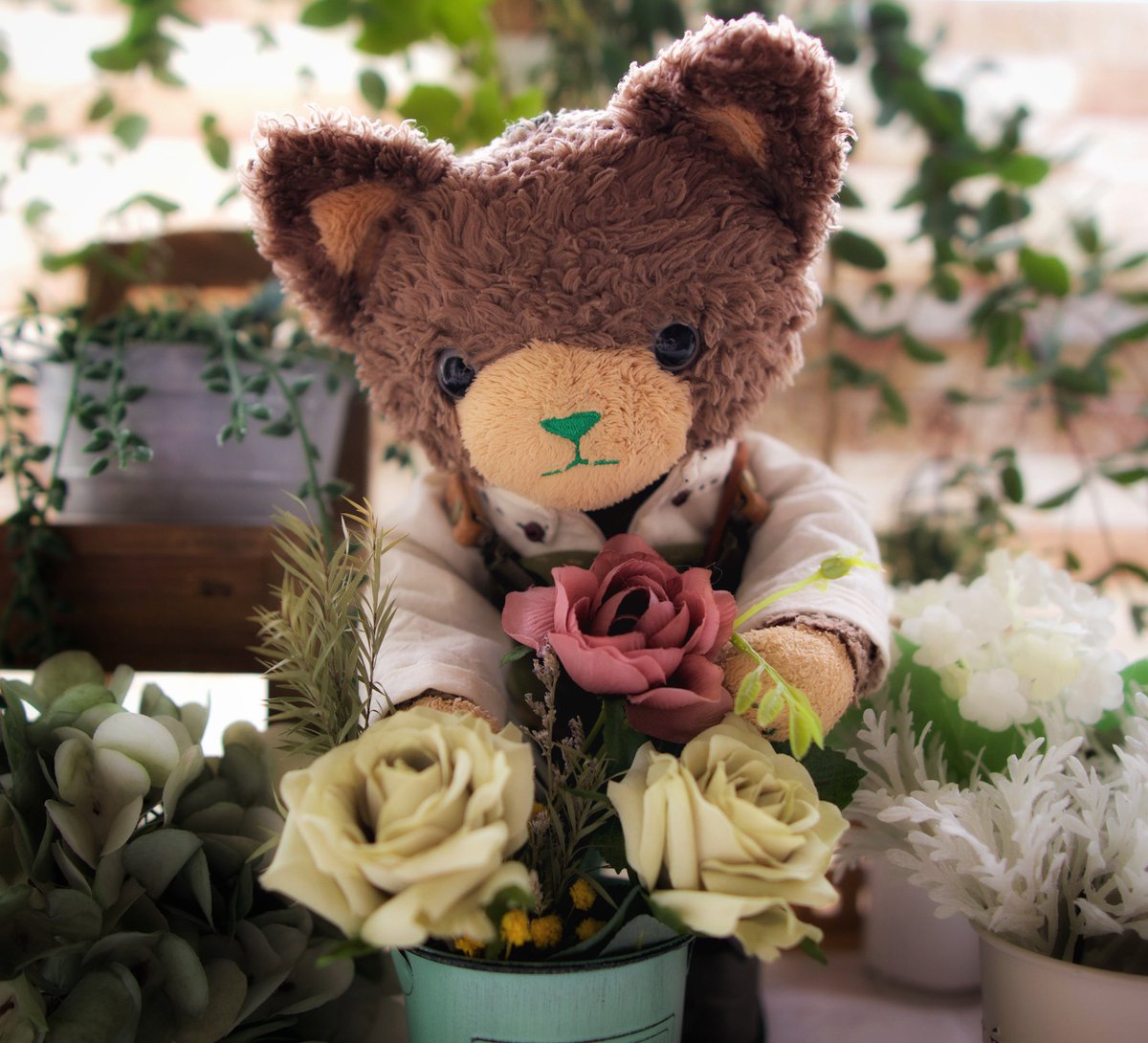 gohannnm's tweet photo. 店長さん♪
誕生日プレゼントのお花下さいな🌼*･

#utapri_reiji_BD2024 https://t.co/FjnVHopOXG