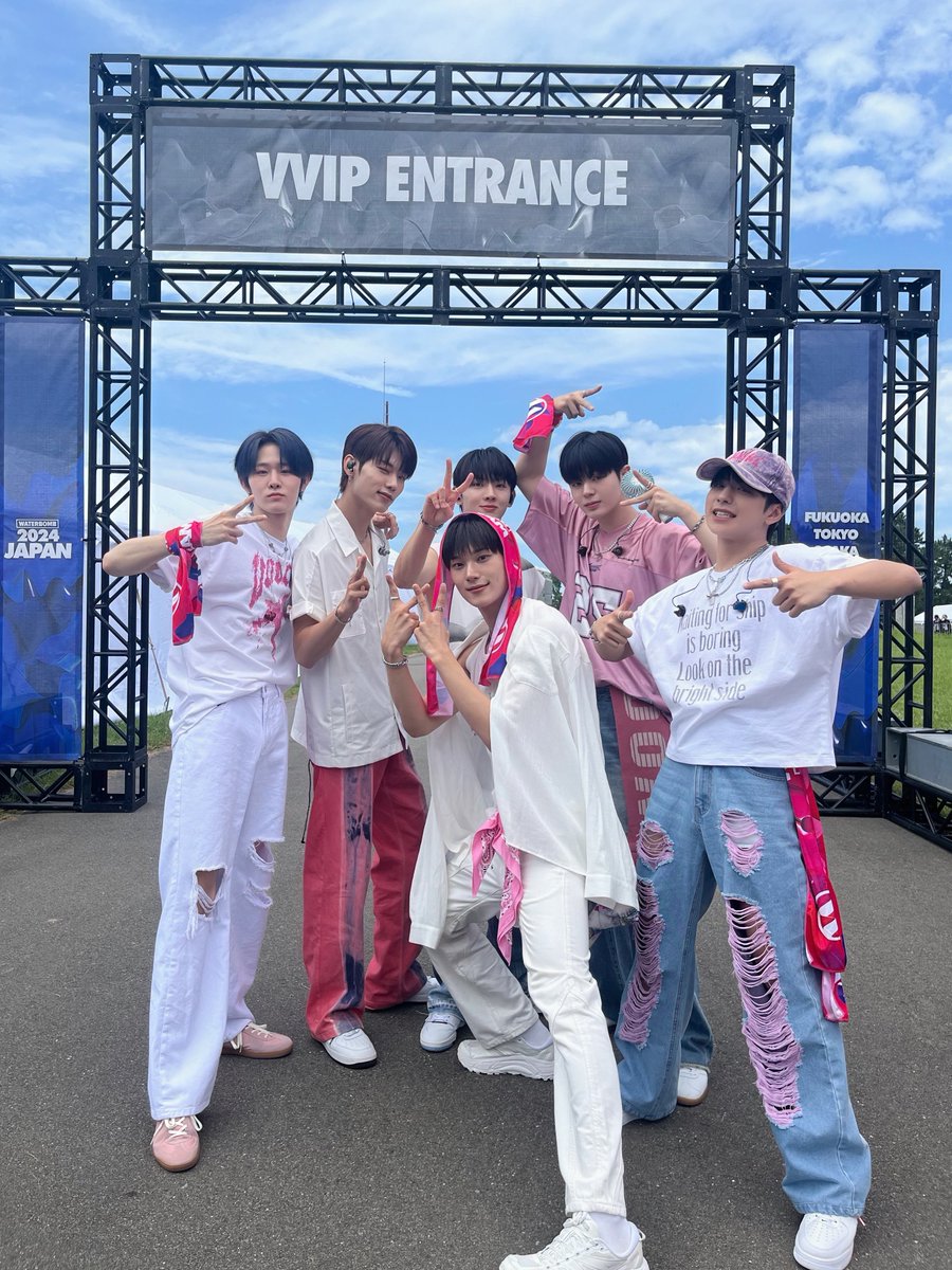 [📸]
240713
WATERBOMB FUKUOKA 2024

무더운 여름 ☀️
한껏 시원하게 만들어준 이븐이들 💘

#EVNNE #이븐 #RIDE_or_DIE #Badder_Love