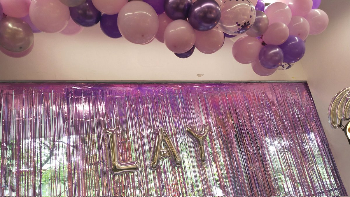 ParkYeolAngel's tweet photo. #LayStepatCafe408
13 july, a sweet iridiscent aesthetic of purple jade a STEP in wonder of music and calmness ...cocktails post clinical night duty
@layzhang all I do is run back to you... https://t.co/on47LlPm2B