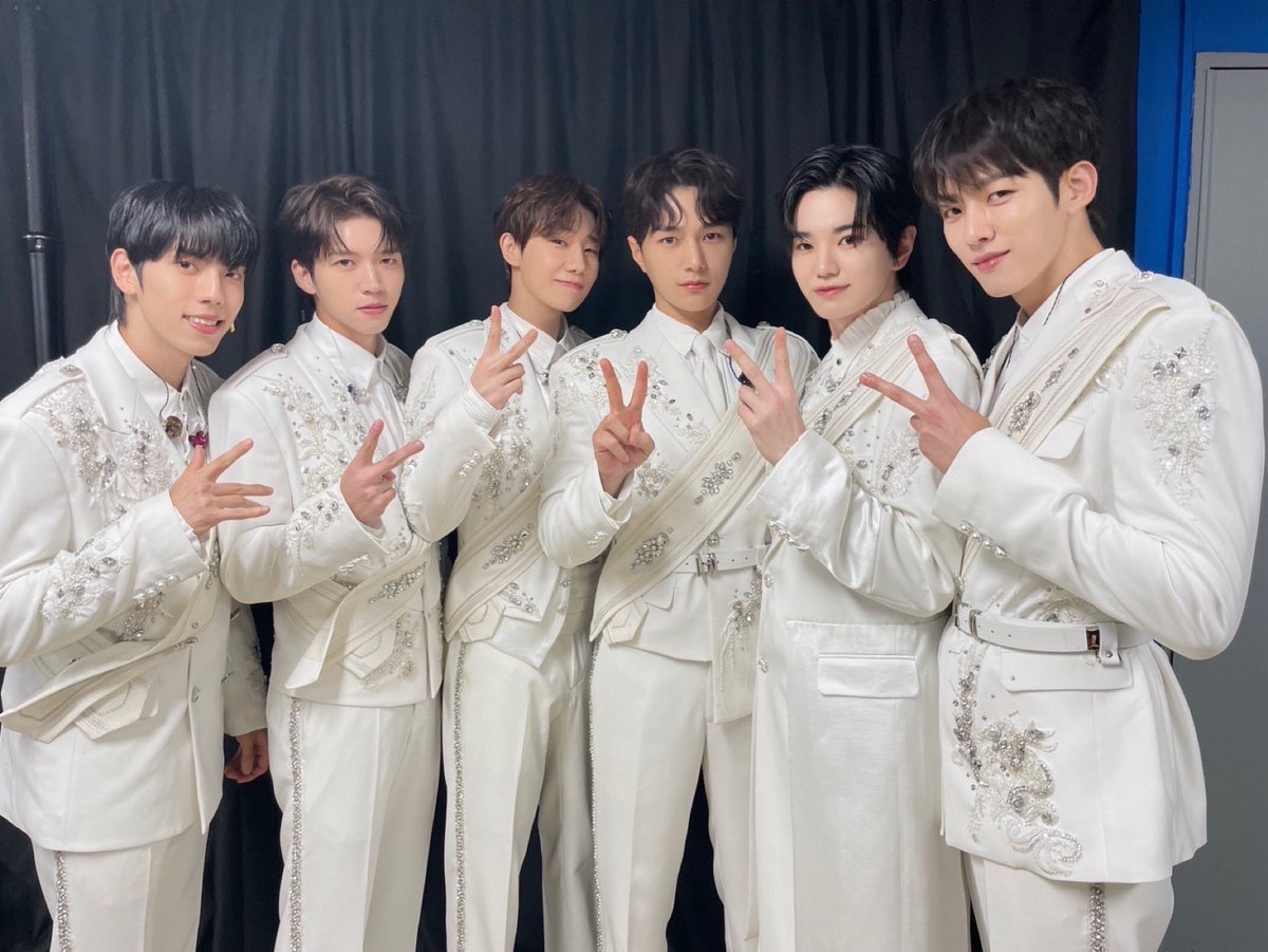 INFINITE(인피니트) tweet media