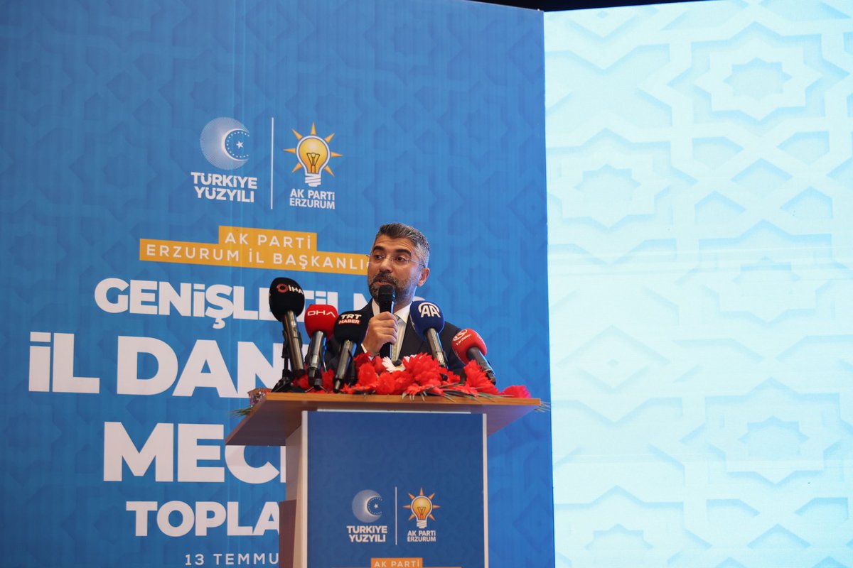 avibrahimK's tweet photo. Milli Eğitim Bakanımız Sayın Prof. Dr. Yusuf Tekin, Ulaştırma ve Altyapı Bakanımız Sayın Abdülkadir Uraloğlu,Önceki Dönem İçişleri Bakanımız Sn.Selami Altınok, Erzurum Milletvekillerimiz Sn.Fatma Öncü, Sn.Mehmet Emin Öz, Sn.Abdurrahim Fırat ve Artvin Milletvekilimiz Sn.Faruk Çelik, Erzurum Büyükşehir Belediye Başkanımız Sn.Mehmet Sekmen, Gençlik Kolları Başkanımız, Kadın Kolları Başkanımız ve tüm teşkilatımızın katılımıyla AK Parti Erzurum Genişletilmiş İl Danışma Meclisi Toplantımızı coşkuyla gerçekleştirdik.

 İlk günkü aşkla, durmadan, yorulmadan çalışmaya devam edeceğiz. Bu programa katkı sağlayan tüm ilçe başkanlarıma, ilçe belediye başkanlarıma,değerli teşkilatımıza ve kıymetli hemşehrilerimize teşekkür ederim.