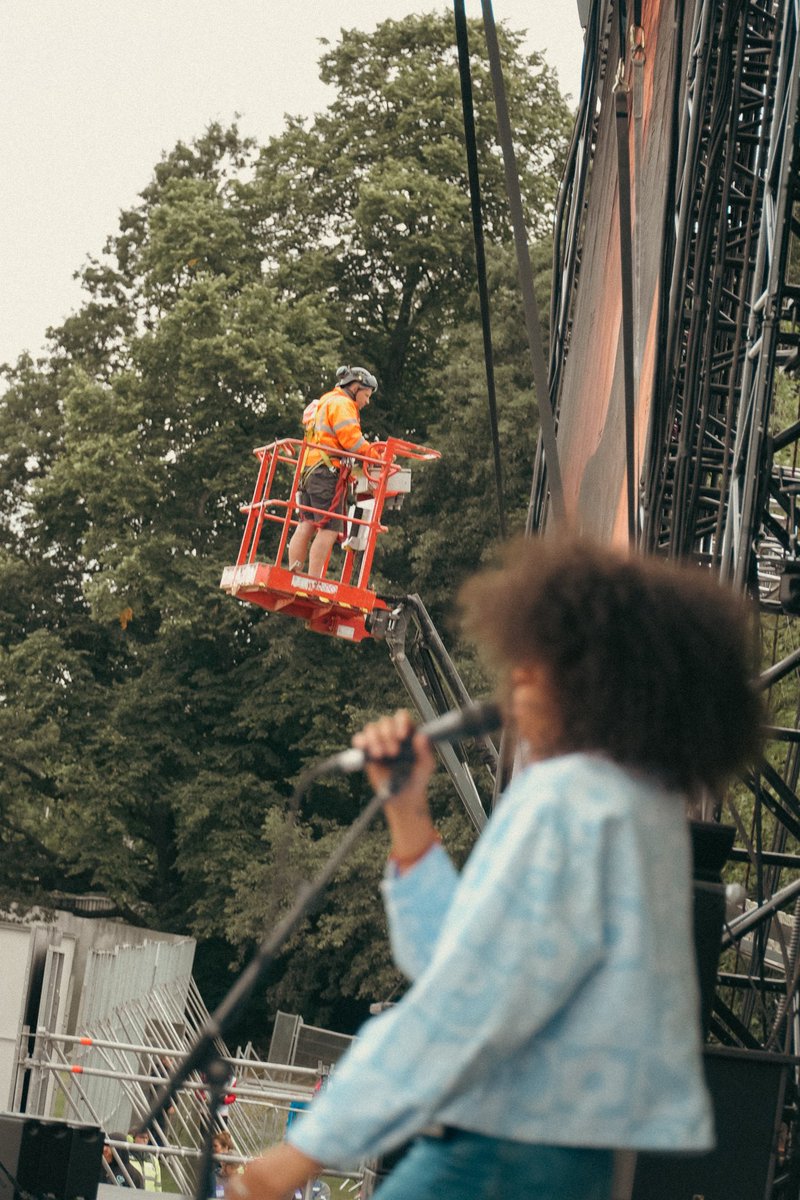 brookecombe's tweet photo. Some gig that yesterday 🤣🤷‍♀️. When life hands ye lemons 🍋 https://t.co/QcV24dMhZl