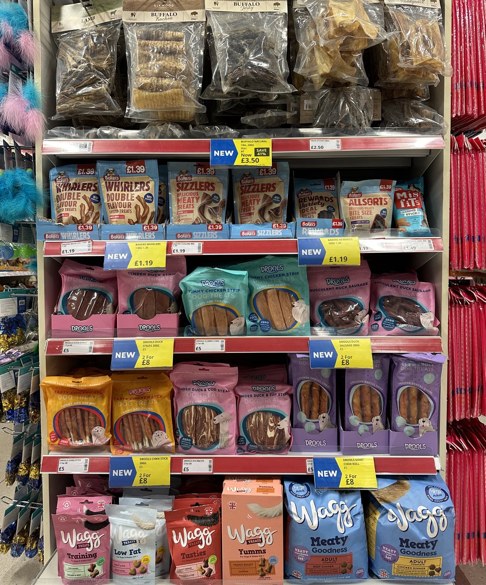 AlhambraCentre's tweet image. Calling all animal lovers! Treat your furry best friends to @poundstretcher's new pet lines, in-store now!

With all your favourite pet brands for dogs, cats &amp;amp; small animals, you can get everything you need - including food, treats, toys &amp;amp; more!

#Poundstretcher #PetProducts