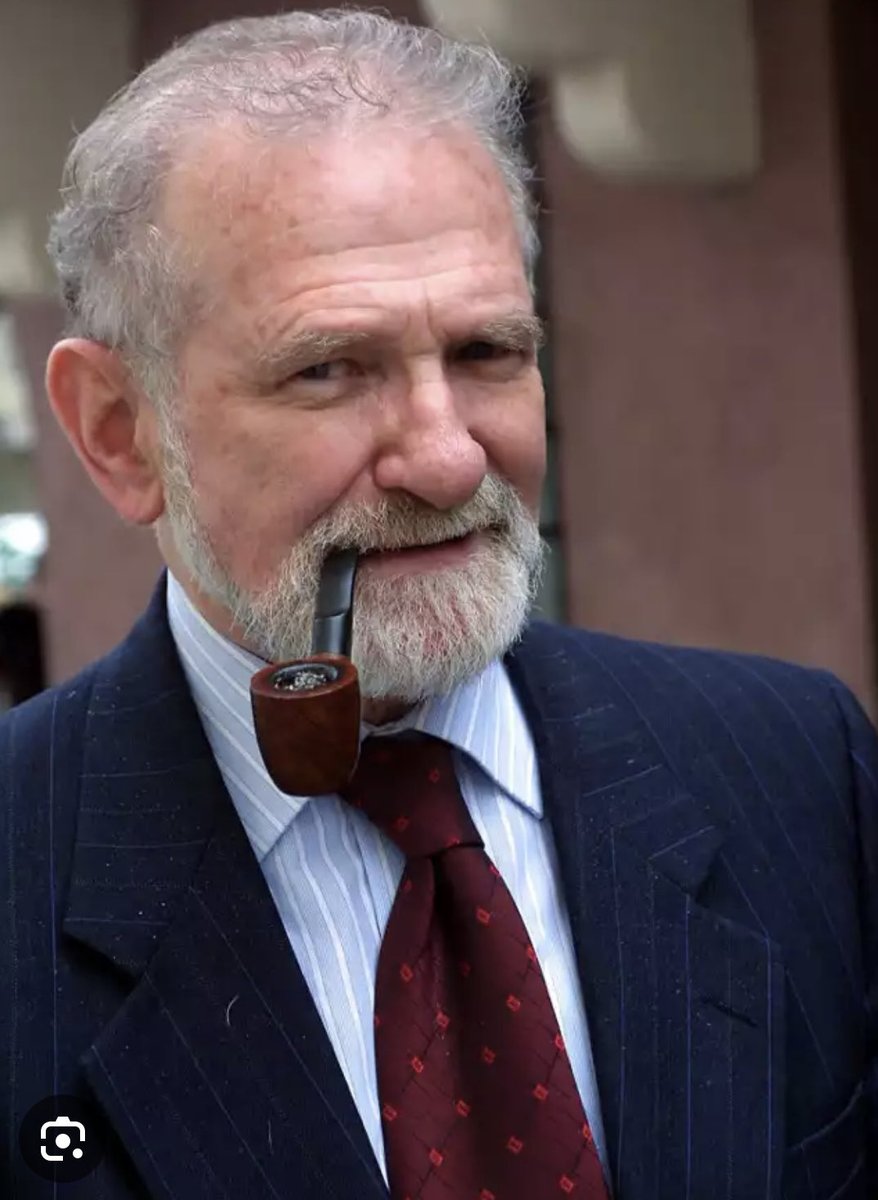 16 lat temu zmarł Bronisław Geremek, jeden z ojców założycieli III RP, wybitny polityk i dyplomata. Mąż stanu. 🕯️