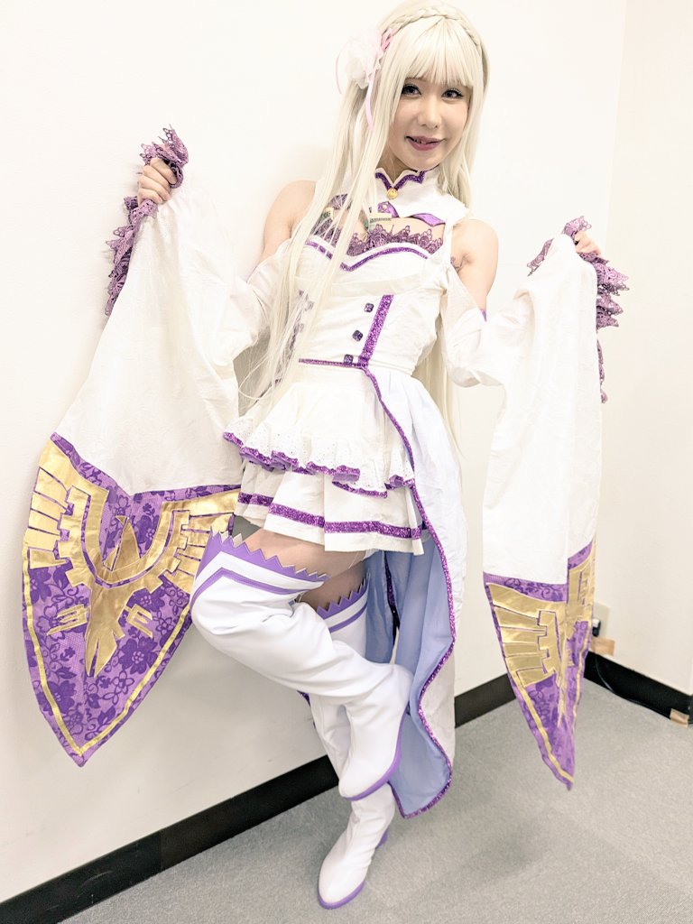 pissplayer's tweet photo. 今日のイベント、まずは #男の娘🔞即売会イベント「#ぺにーまーけっと vol.2」に!
いやぁ〜、可愛い娘ばっかり!🥰
この連休のイベ続きで欲しいモノ全部を買える財力はないので、今回は久しぶりのせりにゃん@TachibanaSerina
を個撮で…
やっぱりキレ���!🥰
#橘芹那
#ぺにま
#PNM2 https://t.co/F0azWpfC39