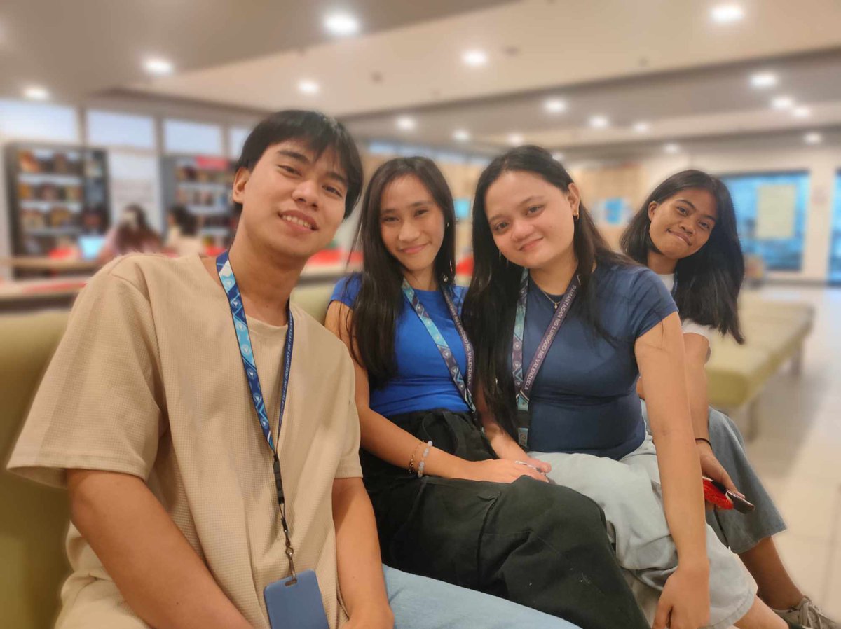 valcitylibrary's tweet photo. This Saturday at Valenzuela City Library (ValACE). Tomorrow is another great day ahead!
#ValACEWeekends #ValACE #ValenzuelaCityLibrary #AklatanNatinIto #AkoAtAngAklatan https://t.co/ToCDk3gdCq