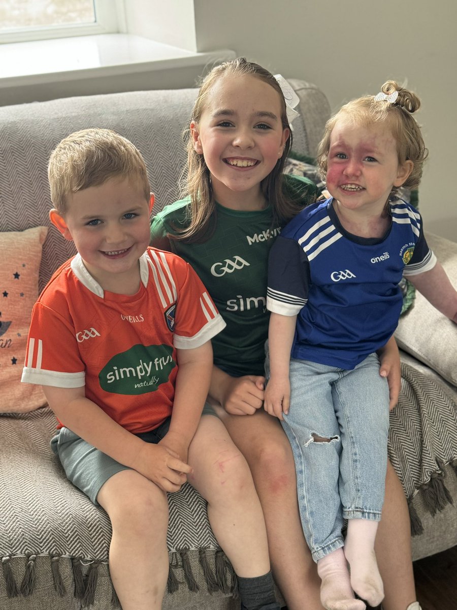 kittyannne's tweet photo. Up Armagh! @Armagh_GAA #fanwall

(Derrynoose had to make an appearance too) https://t.co/yvHbRzgSli