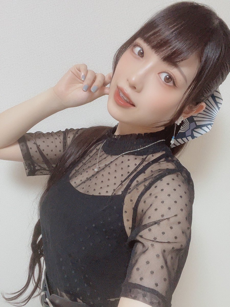 ヘアメイクがうまくいった！！ のに雨と汗で負けました…☔️めげないっ！
