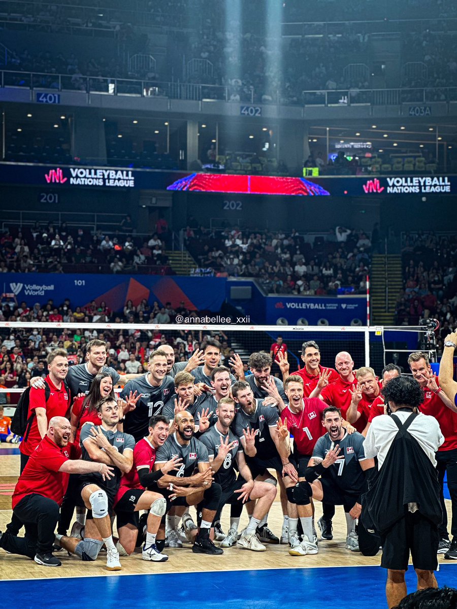 annabellee_xxii's tweet photo. TEAM CANADA 🇨🇦🍁
#vnl #vnlph #vnl2024 #maplevolleys https://t.co/ev9XGLBf5G