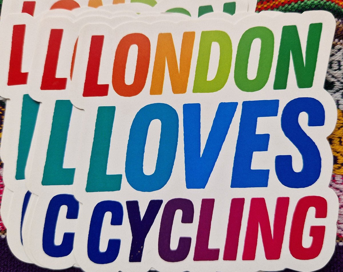 Loving the Share The Joy festival in Camden Town today with <a href="/LoudMobility/">LOUD</a> <a href="/London_Cycling/">London Cycling Campaign</a>
<a href="/limebike/">Lime</a> 
Fun, food and fabulous rides to celebrate grassroots and community cycling organisations #SharetheJoy