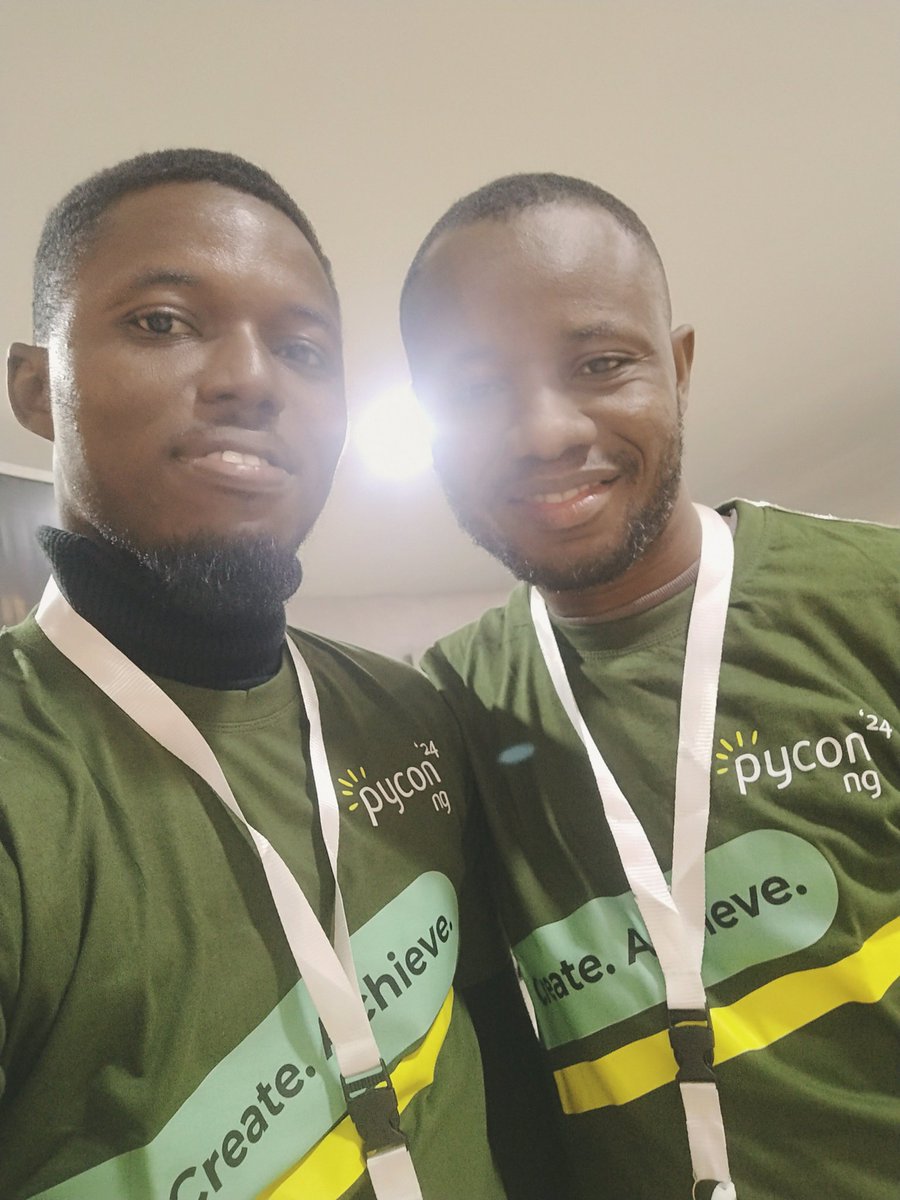 hamplustech's tweet image. #PyConNg2024 having a successful day. Eh! E dey pain me say today na the last day! 😭 

@PythonNigeria @ThePSF @AishaXBello @blackpythondevs @Didicodes @Geektutor @jabu_rejoice