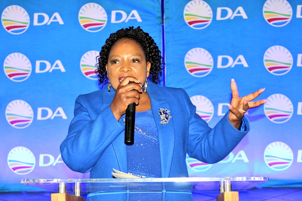DA Mpumalanga Provincial Leader, Jane Sithole MP, is addressing delegates at our Provincial Council Meeting in Middelburg. 🇿🇦

One Nation with One Future built on Freedom, Fairness, Opportunity and Diversity for All.

#KhulaDA